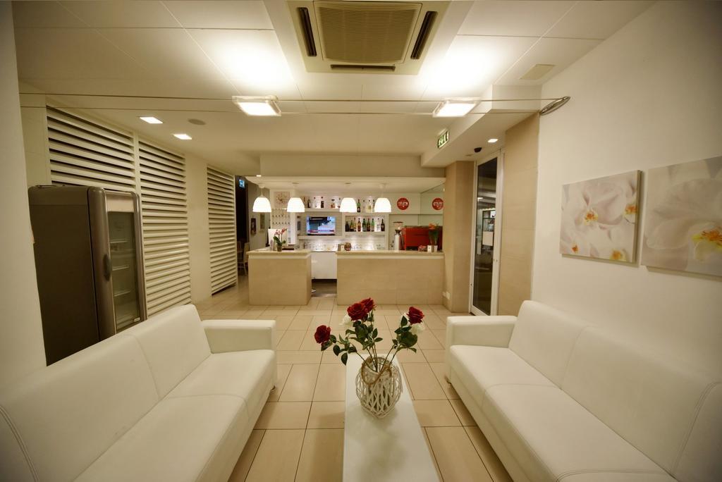Hotel Villa Edda Riccione Luaran gambar