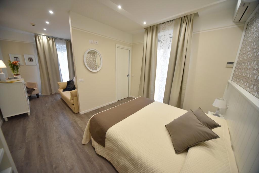 Hotel Villa Edda Riccione Luaran gambar