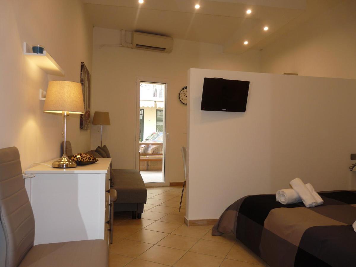 Hotel Villa Edda Riccione Luaran gambar